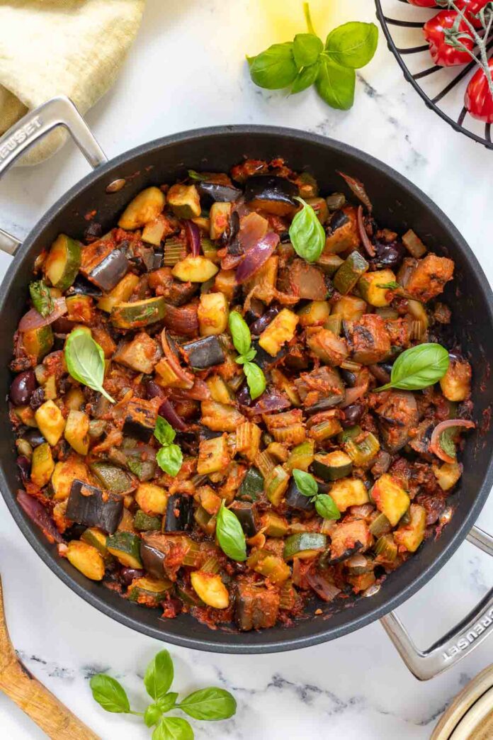 Caponata Rezept (Sizilianisches Schmorgemüse)