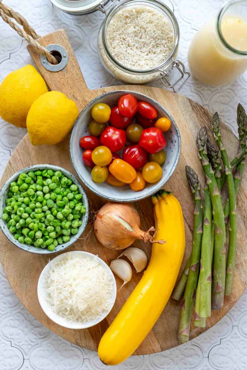 Zutaten: Reis, Spargel, Zucchini, Erbsen und Tomato