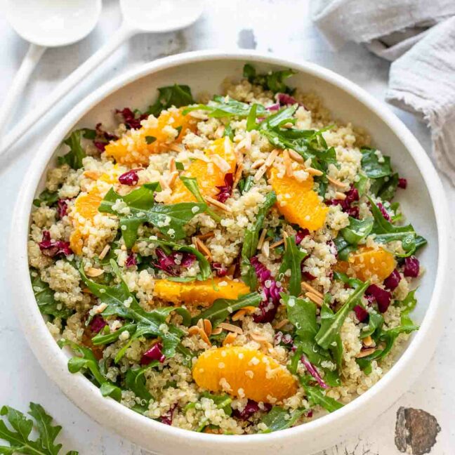 Quinoa-Salat mit Orangen Rezept mit Rucola und Radicchio