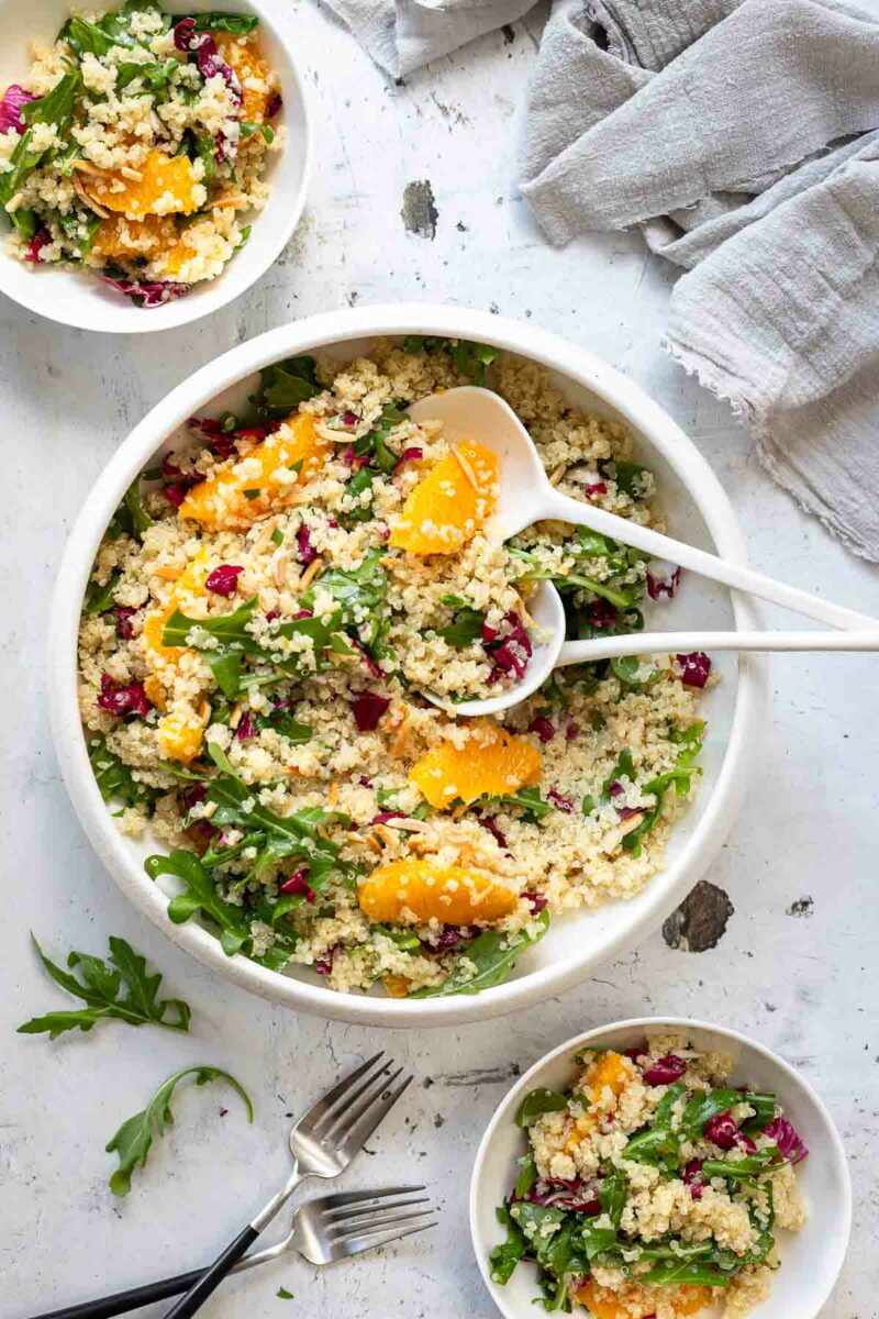 Quinoa-Salat mit Orangen Rezept mit Rucola und Radicchio