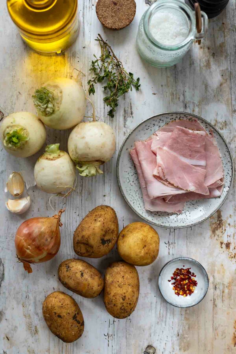 Zuaten für Gebratene Mairübchen und Kartoffeln Rezept