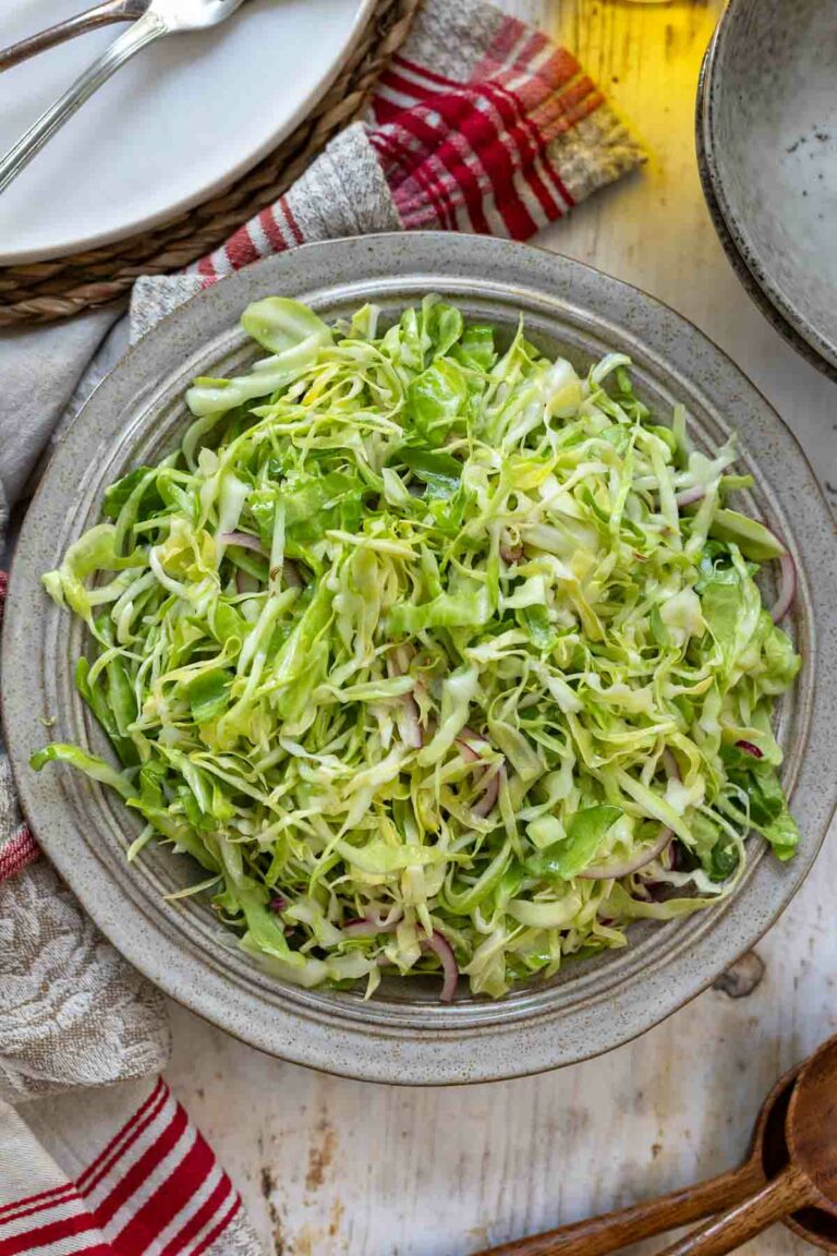 Klassischer Krautsalat Rezept (ohne Mayo)