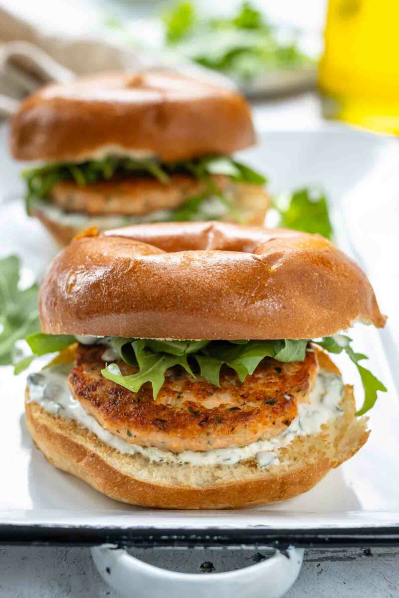 Lachsburger mit Lachsfrikadellen