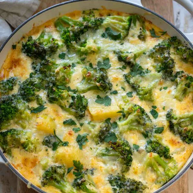 Kartoffel Brokkoli Auflauf Rezept mit Sahne-soße und Eier