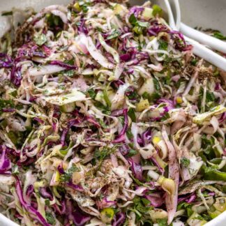 Close-Up: Libanesischer Krautsalat Rezept (Malfouf Salat)