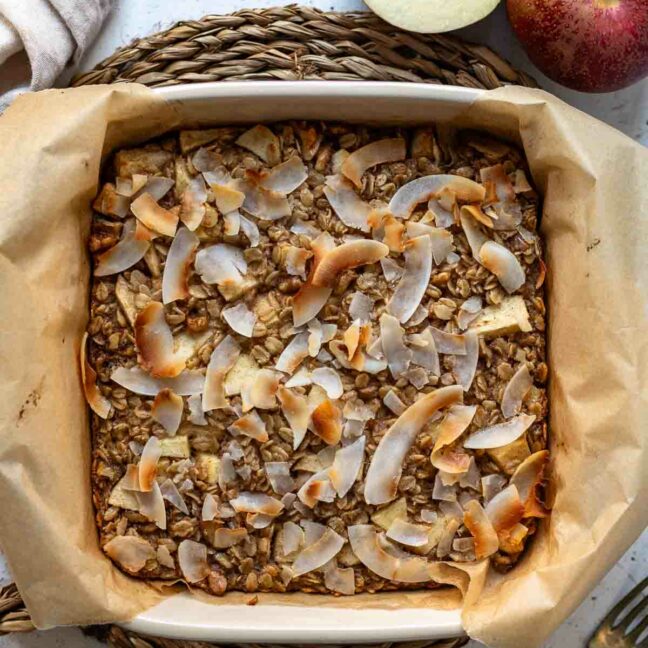 Baked Oats Rezept mit Apfel Baked Oats Rezept mit Apfel (Gebackene Haferflocken)