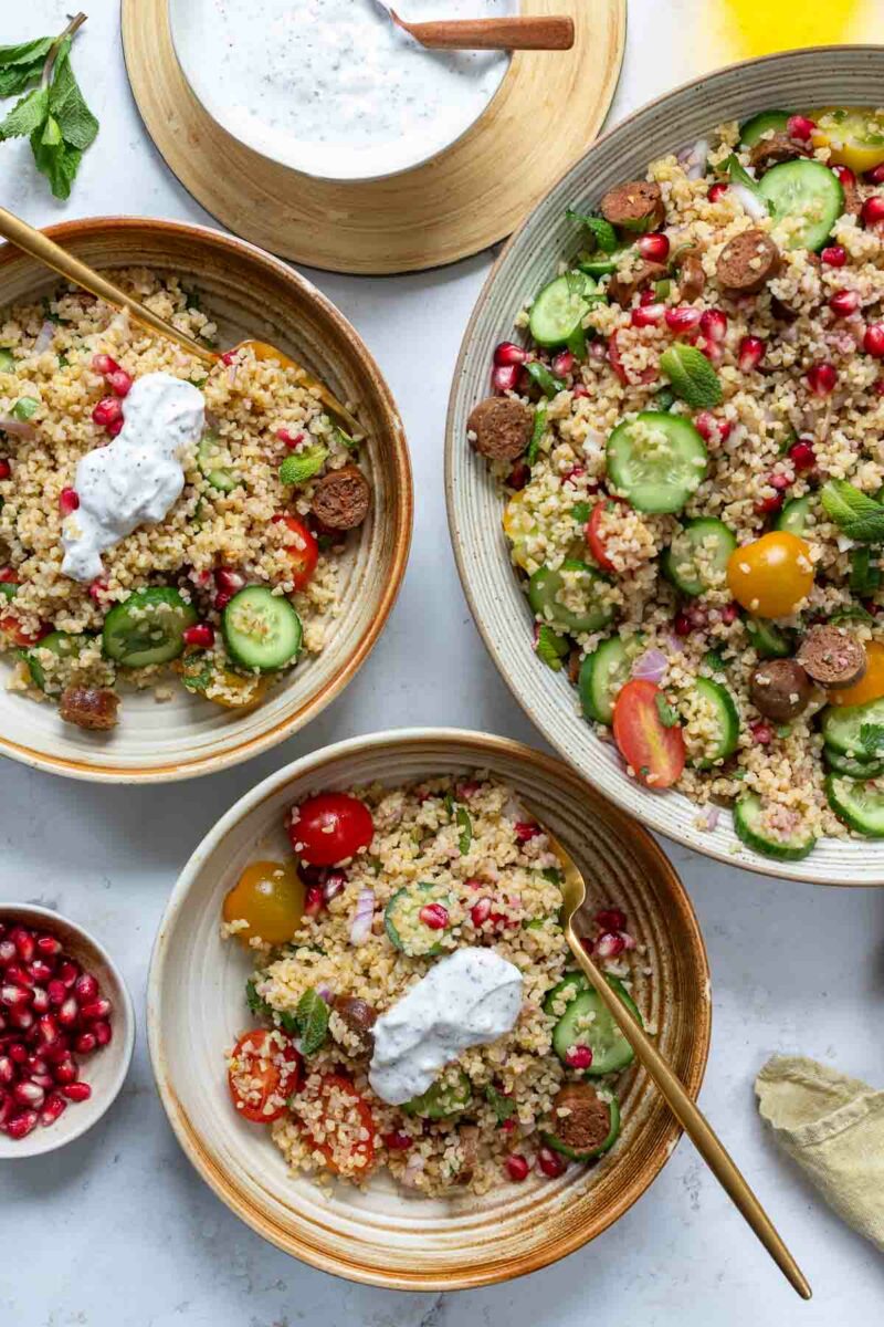 Bulgur Salat mit Merguez und Granatapfel
