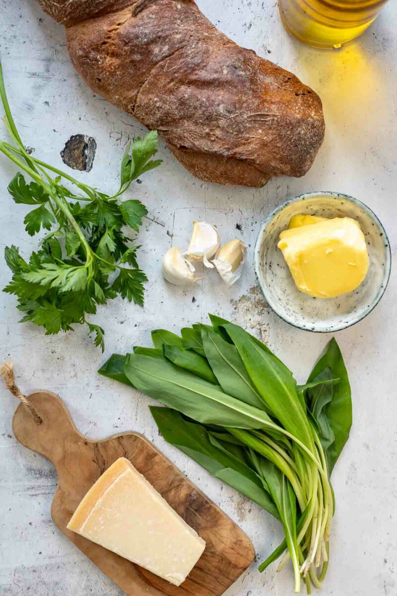 Knoblauchbrot mit Bärlauch Zutaten