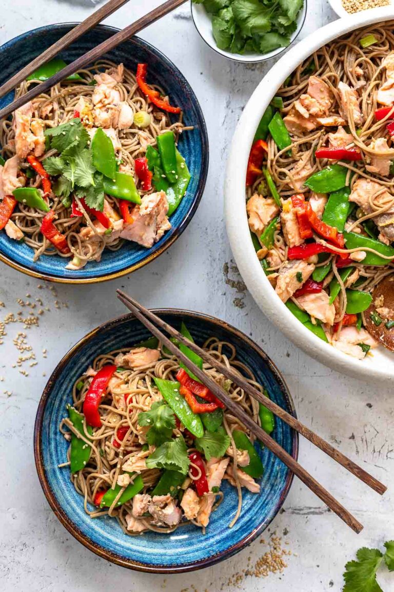 Sobanudeln Rezept mit Miso-Lachs